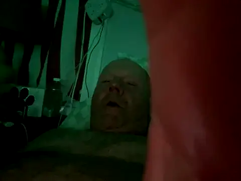 Snapshot of masterjerseyjoe chatting on October 2025 08:02:02 AM masterjerseyjoe online show from October 2025 08:02:02 AM