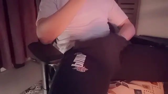 meow199410 online show from November 2025 05:24:01 PM