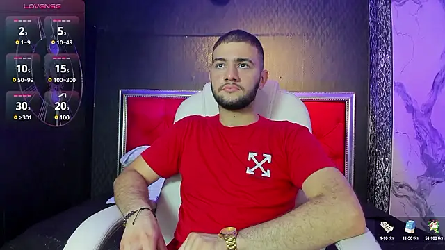 MaximusDick1  online show from December 2024 12:25:02 PM