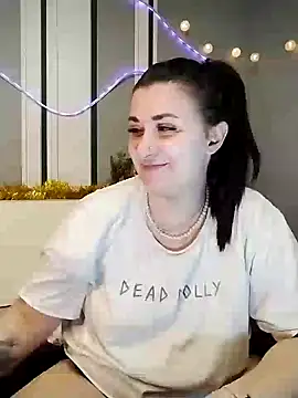 Snapshot of Jadelli chatting on January 2025 12:51:02 AM Jadelli online show from January 2025 12:51:02 AM
