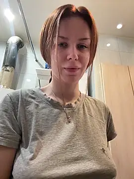 the perfectgirl online show from October 2025 06:50:02 PM