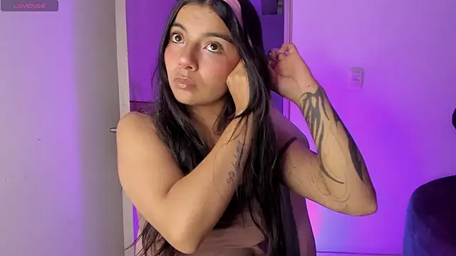 Snapshot of sofi_soft_ chatting on May 2026 02:08:01 AM sofi soft online show from May 2026 02:08:01 AM