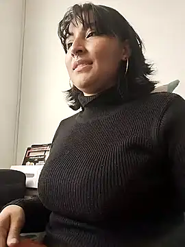 Pauilina online show from December 2024 07:07:02 PM