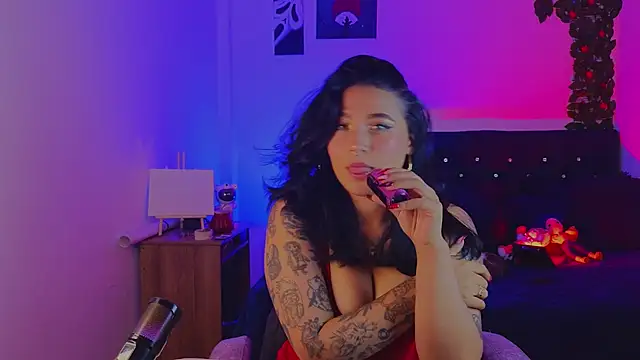 Pauilina online show from March 2026 04:23:01 PM