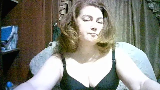 Madame-Butterfly online show from November 2025 10:32:02 PM