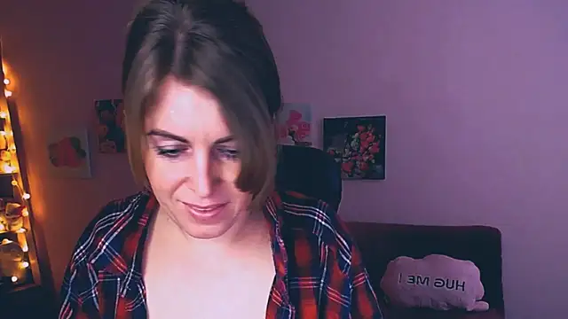 Hot Milady online show from January 2025 07:29:01 AM