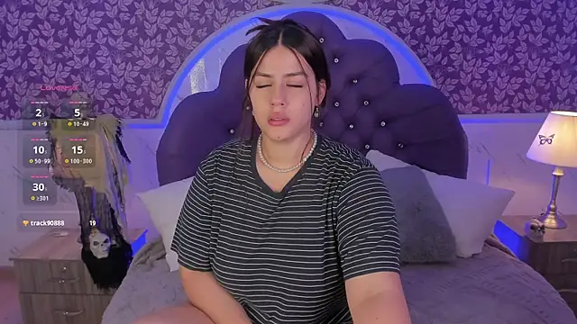 Snapshot of Miamontoya chatting on October 2025 01:55:02 PM Miamontoya online show from October 2025 01:55:02 PM