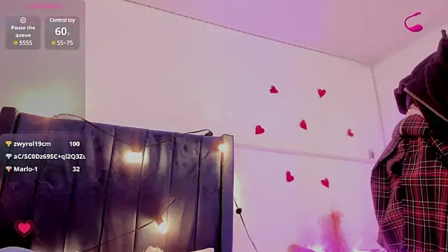 CamiloDoumit online show from March 2025 06:23:01 PM