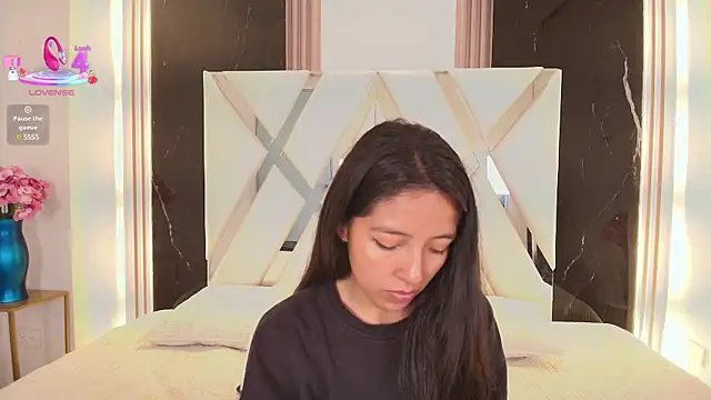 Snapshot of Valery_wang chatting on March 2025 11:38:02 AM Valery wang online show from March 2025 11:38:02 AM