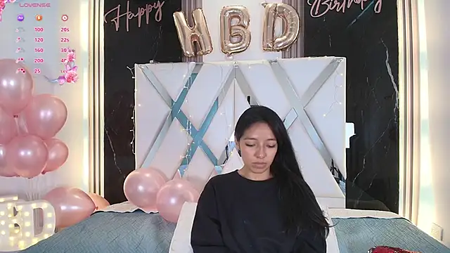 Snapshot of Valery_wang chatting on March 2025 03:31:01 PM Valery wang online show from March 2025 03:31:01 PM