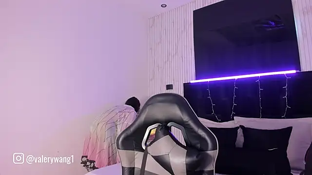 Snapshot of Valery_wang chatting on September 2025 11:54:02 AM Valery wang online show from September 2025 11:54:02 AM