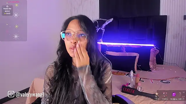 Snapshot of Valery_wang chatting on October 2025 11:40:01 AM Valery wang online show from October 2025 11:40:01 AM