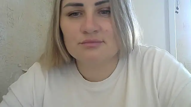 Snapshot of Honeydew-Waves chatting on August 2026 07:00:01 AM Honeydew-Waves online show from August 2026 07:00:01 AM