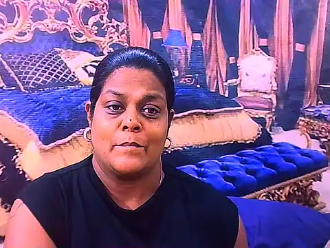 indianCherryPie online show from February 2026 05:17:01 AM