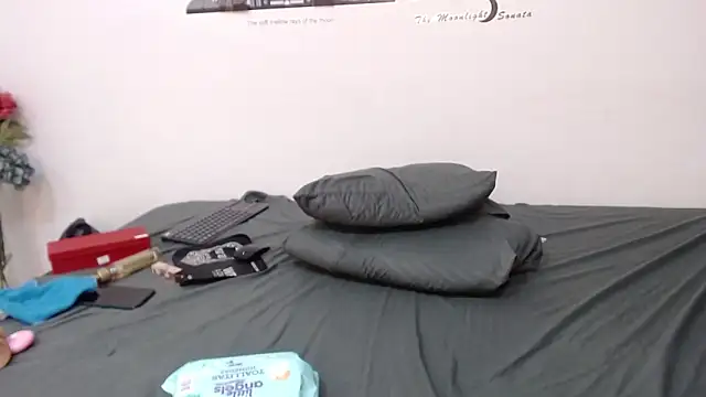 Snapshot of brendamaz chatting on February 2025 04:50:02 PM brendamaz online show from February 2025 04:50:02 PM