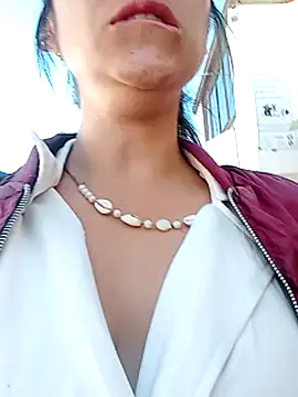 Snapshot of VALERY-03_ chatting on December 2024 12:34:02 PM VALERY-03 online show from December 2024 12:34:02 PM