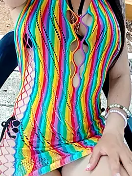 Snapshot of VALERY-03_ chatting on December 2024 05:18:02 PM VALERY-03 online show from December 2024 05:18:02 PM