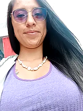 Snapshot of VALERY-03_ chatting on January 2025 12:30:01 PM VALERY-03 online show from January 2025 12:30:01 PM