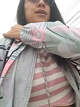 Snapshot of VALERY-03_ chatting on February 2025 12:25:02 PM VALERY-03 online show from February 2025 12:25:02 PM