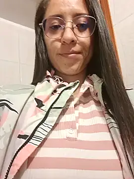 Snapshot of VALERY-03_ chatting on February 2025 03:27:02 PM VALERY-03 online show from February 2025 03:27:02 PM