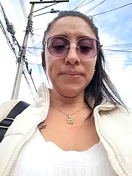 Snapshot of VALERY-03_ chatting on February 2025 12:32:01 PM VALERY-03 online show from February 2025 12:32:01 PM