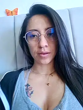 Snapshot of VALERY-03_ chatting on September 2025 12:08:02 PM VALERY-03 online show from September 2025 12:08:02 PM