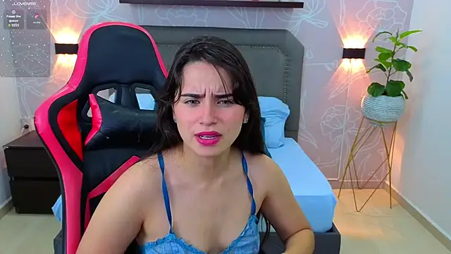 Snapshot of angelica_dymond chatting on September 2025 12:05:01 PM angelica dymond online show from September 2025 12:05:01 PM