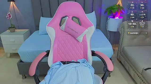 Snapshot of angelica_dymond chatting on November 2025 12:16:01 PM angelica dymond online show from November 2025 12:16:01 PM