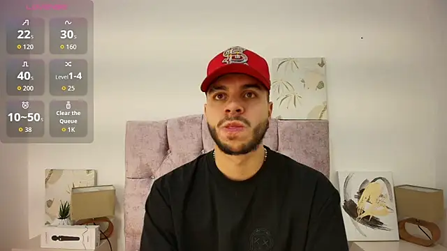 Snapshot of Amadeo_Wild chatting on November 2025 10:59:01 AM Amadeo Wild online show from November 2025 10:59:01 AM