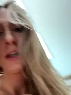 Snapshot of lola_tentatiion chatting on November 2025 09:31:01 AM lola tentatiion online show from November 2025 09:31:01 AM