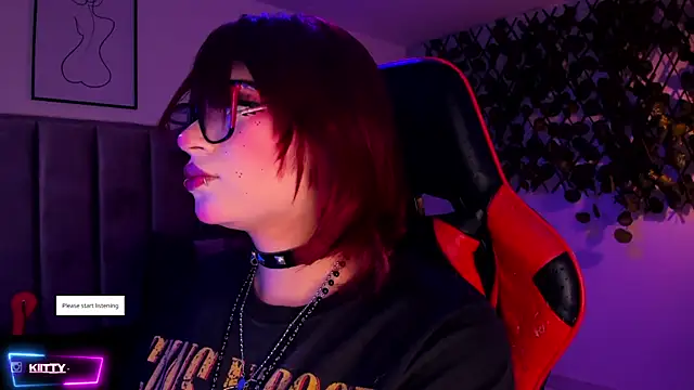 Kitty Gang online show from October 2025 01:46:02 AM