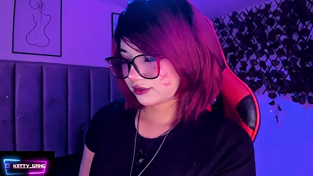 Kitty Gang online show from January 2026 02:47:01 AM