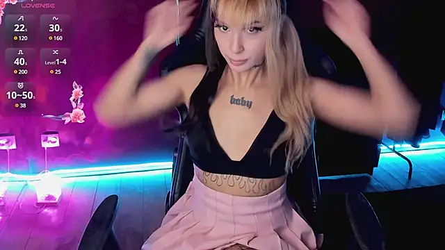 MilaAsh online show from March 2025 06:53:02 AM