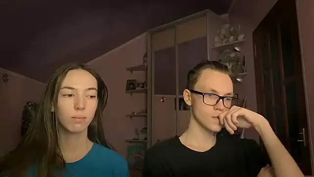 Alex17am online show from February 2026 06:45:01 PM