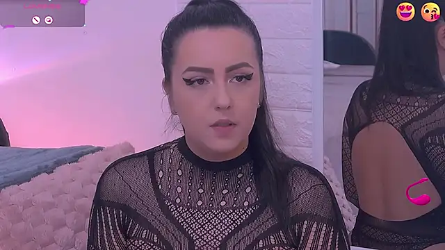 Ariel  Blossom online show from September 2025 06:13:01 AM