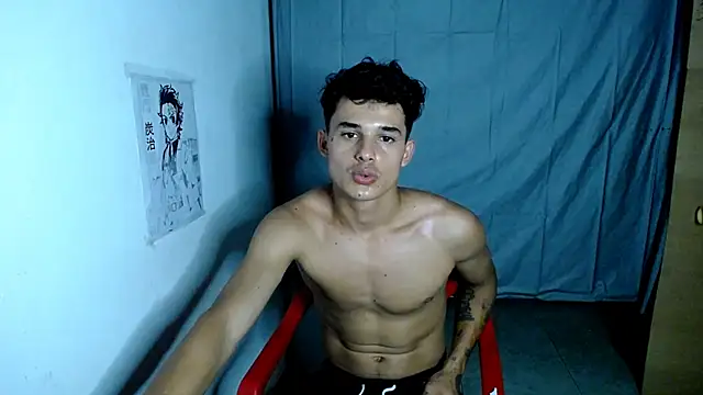 Snapshot of freddy_romas chatting on March 2025 01:10:02 AM freddy romas online show from March 2025 01:10:02 AM