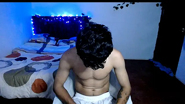 Snapshot of freddy_romas chatting on September 2025 01:17:02 AM freddy romas online show from September 2025 01:17:02 AM