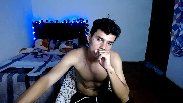 Snapshot of freddy_romas chatting on September 2025 12:48:02 AM freddy romas online show from September 2025 12:48:02 AM