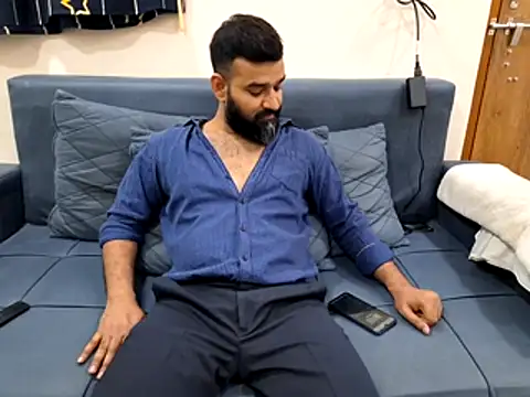 Snapshot of Fun_Guuy chatting on October 2025 09:10:01 AM Fun Guuy online show from October 2025 09:10:01 AM