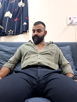 Fun Guuy online show from December 2025 04:33:02 AM