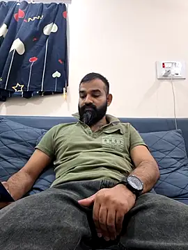 Fun Guuy online show from December 2025 07:32:01 PM