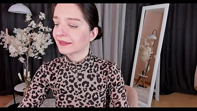 Snapshot of helentasty chatting on February 2025 02:31:01 AM helentasty online show from February 2025 02:31:01 AM