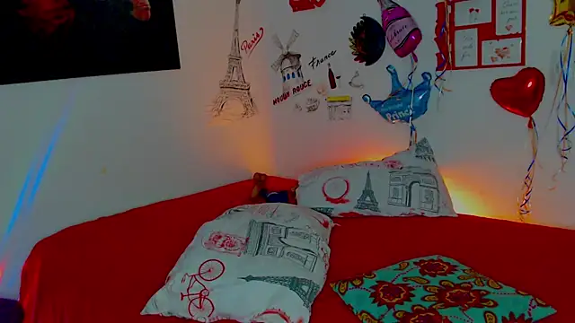 Snapshot of amii777 chatting on January 2025 08:33:01 AM amii777 online show from January 2025 08:33:01 AM