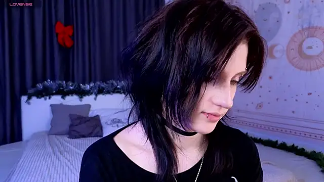 dark vamp  online show from January 2026 07:59:01 PM