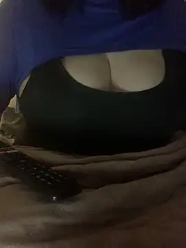 Noelia4251 online show from February 2025 09:47:01 PM