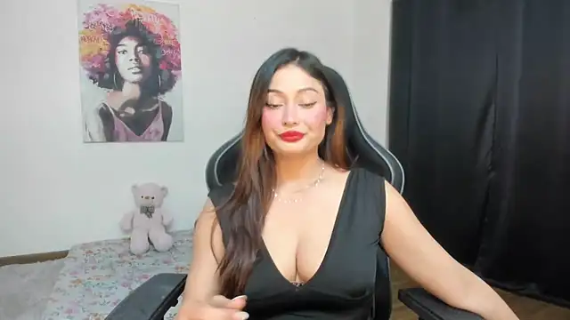 Snapshot of GoddessAnna chatting on February 2025 05:48:01 PM GoddessAnna online show from February 2025 05:48:01 PM