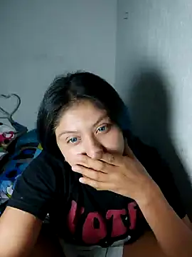 azulzulix online show from November 2025 03:21:02 AM