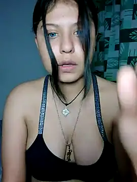 azulzulix online show from February 2026 12:53:01 AM