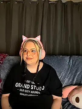 ChubbyBubs online show from October 2025 10:38:02 AM