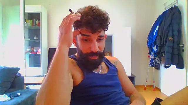 Snapshot of cankaraa96 chatting on September 2025 01:02:02 PM cankaraa96 online show from September 2025 01:02:02 PM